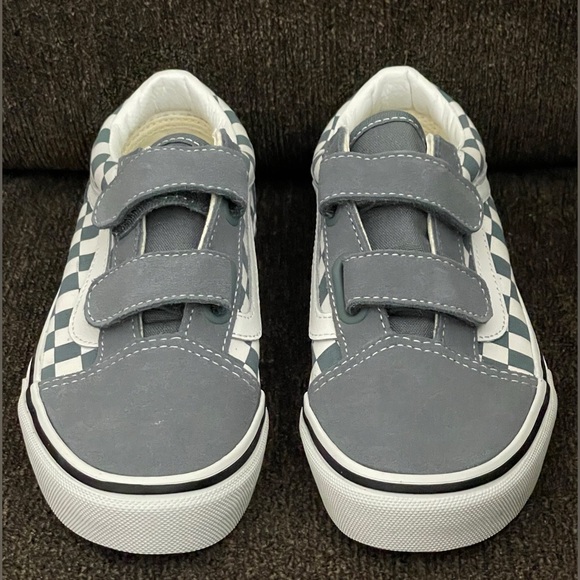 Vans Kids Old Skool V Shoes Gray & White Color Size-2.0 - Picture 3 of 13